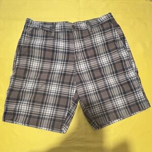Sonoma Men's Plaid Cargo Shorts - Brown and Gray